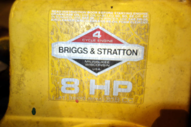 Image 1 of 5 - M2072 - Briggs & Stratton