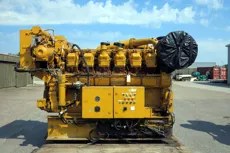 M2495 - Caterpillar