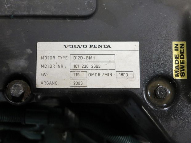 Image 5 of 9 - M2604 - Volvo Penta